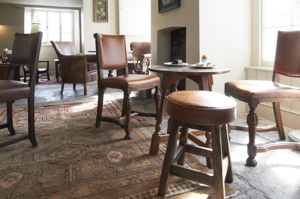 The Swan Hotel Wedmore Bagian luar foto