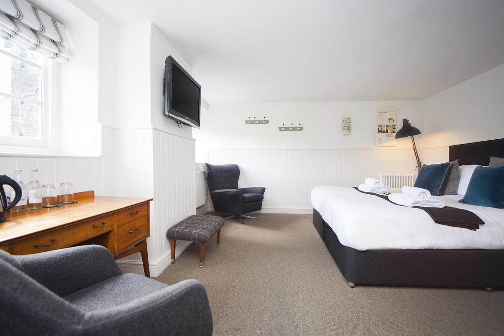 The Swan Hotel Wedmore Bagian luar foto