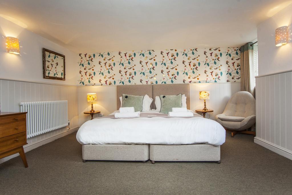 The Swan Hotel Wedmore Bagian luar foto